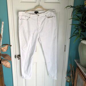 Banana Republic Pure White Skinny jeans size 20 Tall